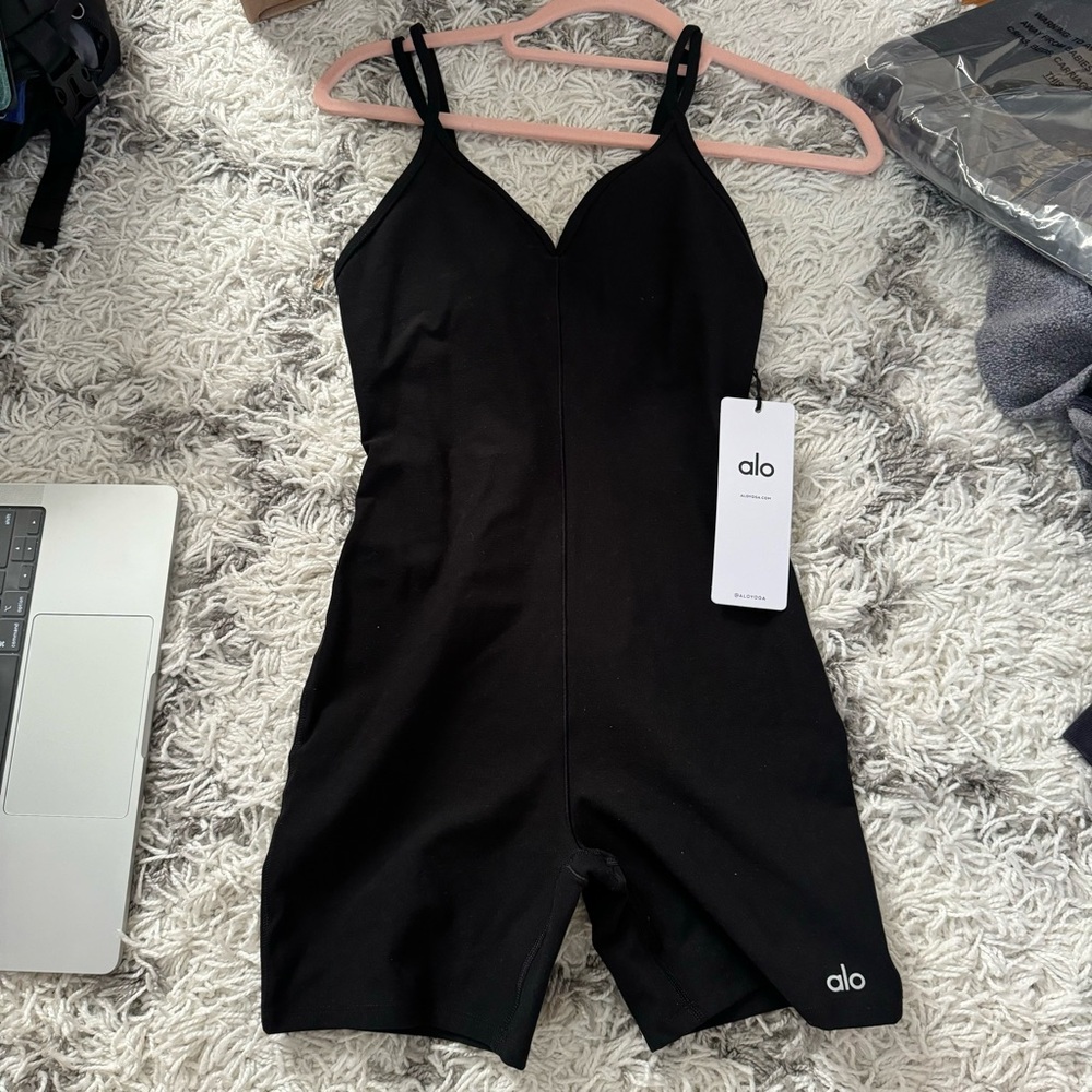 ALOSOFT SUNS OUT ONESIE - BLACK